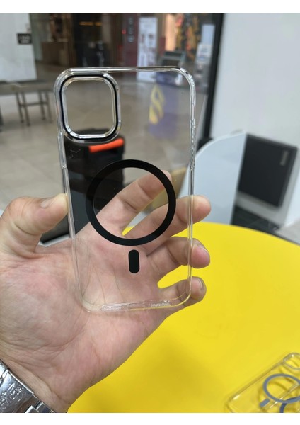 Iphone 12 Uyumlu Şeffaf Magsafe Özellikli Geç Sararma Yapan Kıılıf