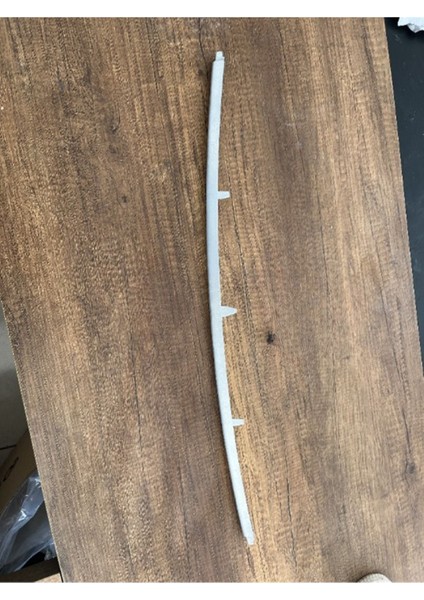 Renault Megane 2 Sis Farı Çerçevesi Orta Çıtası modelleri