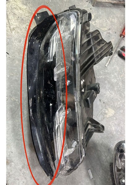 Chevrolet Camaro Far Alt Plastiği fiyatları