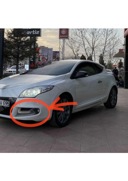 Renault Megane 3 Coupe Gt Line Sis Farı Muhafaza Çerçevesi