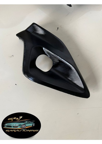 Toyota Hilux Gr-Bodykit Sis Farı Çerçevesi fırsatları