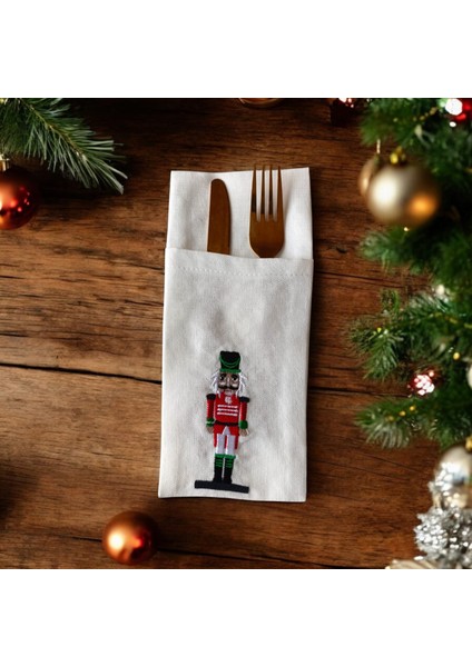4'lü Nakışlı Çatal Bıçak Kılıfı Kurşun Asker, Fındıkkıran, Nutcracker fiyatları