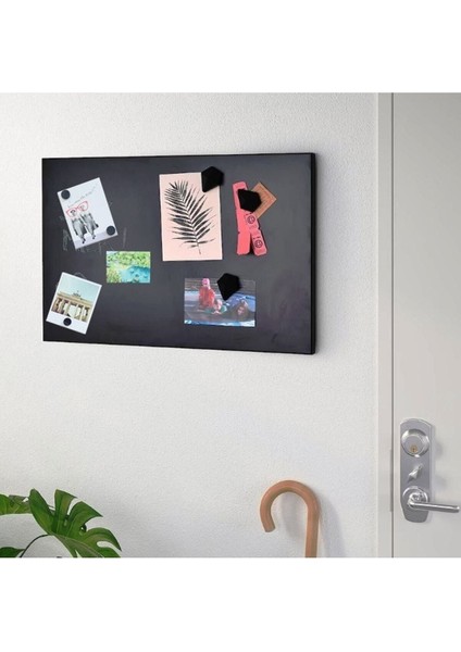 50x32 cm siyah mıknatıslı dekoratif metal pano, şık ve fonksiyonel tasarım