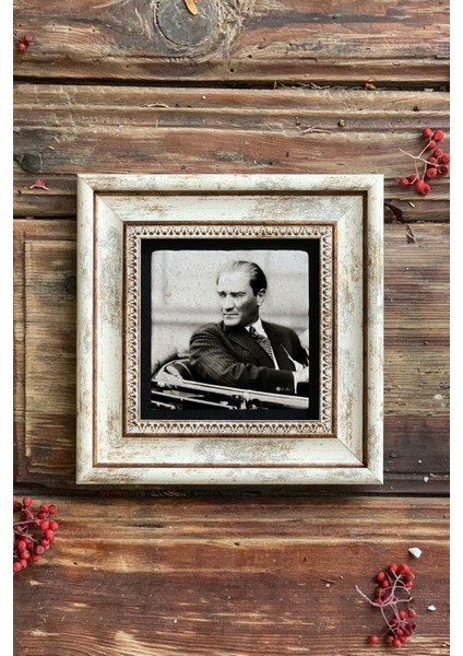 20x20cm Taşlı Atatürk Temalı Ahşap Duvar Dekoru Siyah Renk