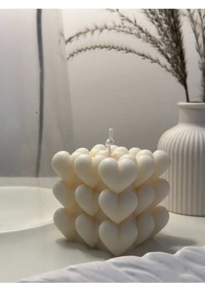 Kalpli Bubble Kokulu Beyaz Mum, huzur ve şıklık katacak özel tasarım ürün