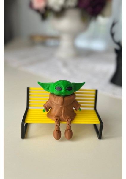 Sevimli Oturan Grogu (Baby Yoda) Figürü - Masaüstü Dekoratif Süs (8x7 Cm)-Bank Dahil Değildir fiyatları