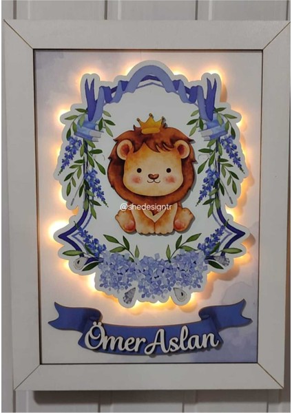 Bebek Ismine Özel Hazırlanan Ledli ve Ahşap Figürlü Hastane Odası Kapı Çerçevesi