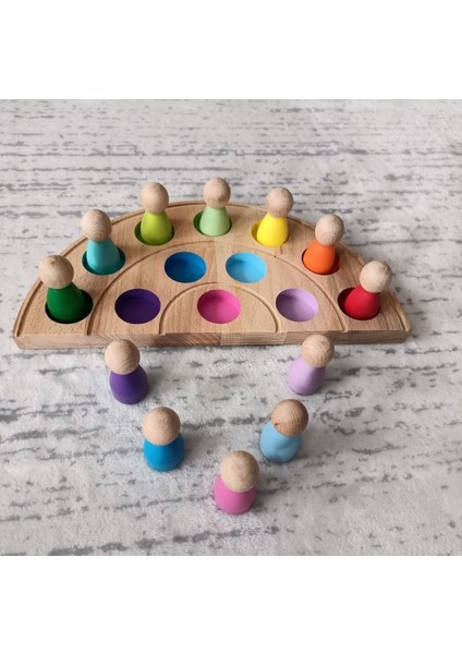 Peg Bebek ve Gökkuşağı Tabla Eşleştirme 12'lii Insan Figürleri (Waldorf)
