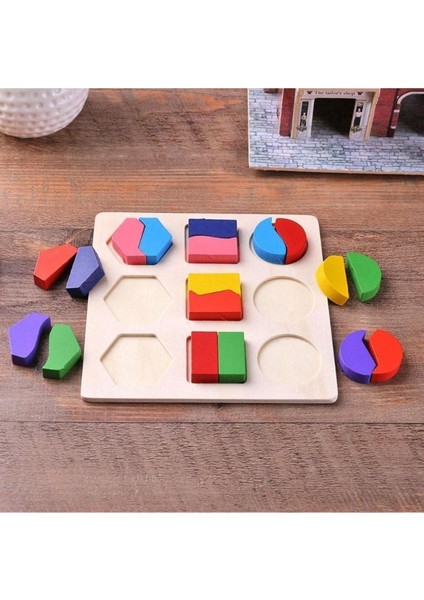 Çocuklar için renkli ahşap geometrik bul-tak puzzle oyunu, eğlenceli ve öğretici