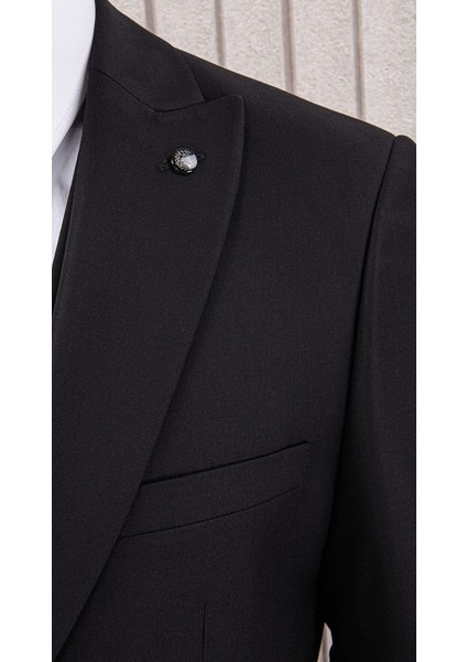 Erkek Slim Fit Sivri Yaka Yelekli Takım Elbise