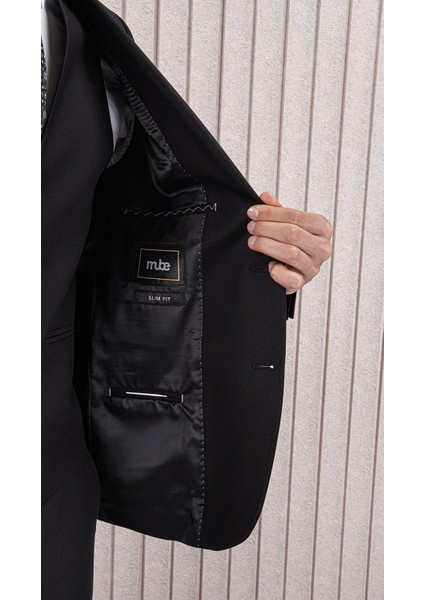 Erkek Slim Fit Sivri Yaka Yelekli Takım Elbise