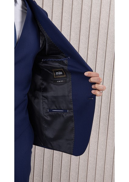 Erkek Likralı Slim Fit Sivri Yaka Yelekli Takım Elbise