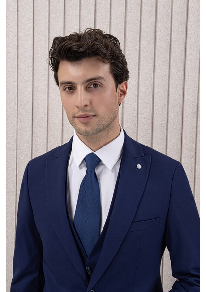 Erkek Likralı Slim Fit Sivri Yaka Yelekli Takım Elbise