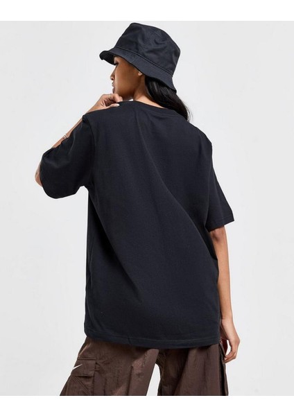Nsw Tee Essentials Kadın Spor Tişört FD4149-010 Siyah - S fırsatları