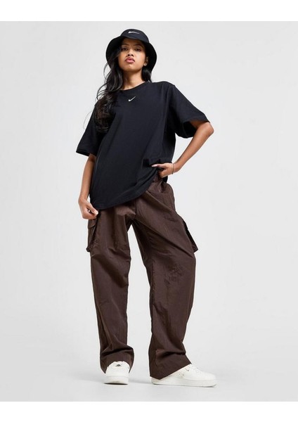 Nsw Tee Essentials Kadın Spor Tişört FD4149-010 Siyah - M indirimleri