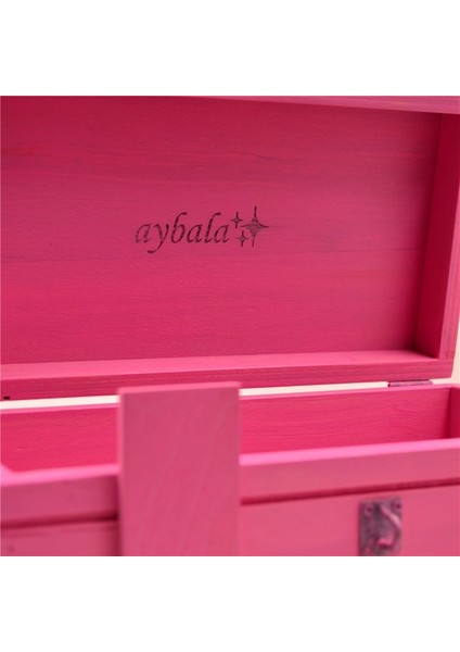 Kişiye Özel Pembe Hatıra Hediye Kutusu Kapak Içi Yazı Yazılır, 27×14×12 cm boyutlarında Asma Kilit Hediyeli fırsatları