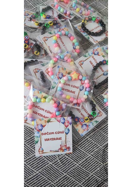 Isimli Sweet Şeker ve Süper Kahramanlı Anahtarlık Çanta Süsü 30 Adet Doğum Günü Karne Hediyesi fırsatları