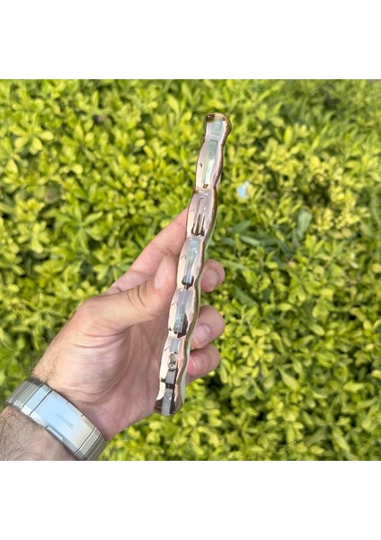 Apple iPhone 14 Pro Max Kılıf Hologramlı Pofuduk Darbe Önleyici Silikon Kapak modelleri