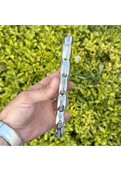 Apple iPhone 14 Pro Max Kılıf Hologramlı Pofuduk Darbe Önleyici Silikon Kapak modelleri