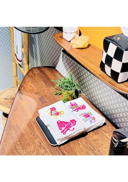 Sevimli hayvan desenli el havlusu seti, 4'lü, pamuklu, 35x50 cm, yumuşak ve dayanıklı