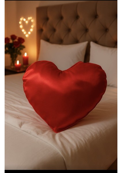Saten Kalp Romantik Yastık