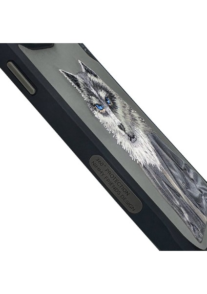 iPhone 15 Pro Max Uyumlu 3D Kıyafet Kurt Detaylı Nakış İşlemeli Kabartmalı Fashion Pet Kılıf modelleri