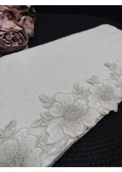 Kadife Kumaş El ve Yüz Havlusu 50x90cm, yumuşak ve şık dokunuş fırsatları