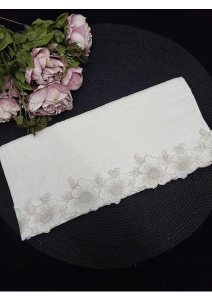 Kadife Kumaş El ve Yüz Havlusu 50x90cm, yumuşak ve şık dokunuş indirimleri