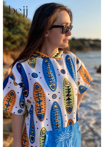 Yazlık kapşonlu bornoz ve plaj havlusu, pamuk, beyaz-mavi, tek parça