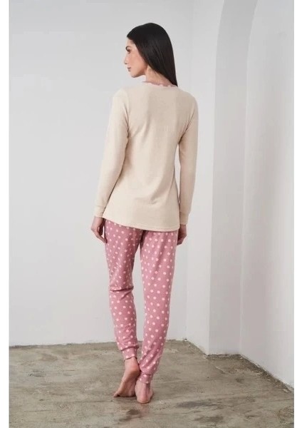 Bayan Yazı Detaylı Pijama Takımı modelleri
