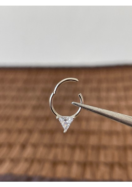 316 L Cerrahi Çelik Halka Üçken Taşlı Helix Tragus Kıkırdak Piercingi fiyatları