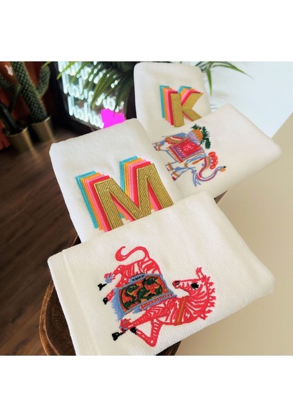 Renkli ve yumuşak leopar desenli el havlusu, pamuk polyester dokusu, şık tasarım indirimleri