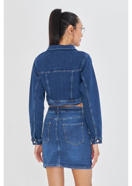 Taş Işlemeli Crop Denim Ceket modelleri