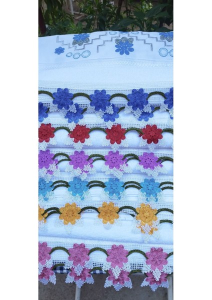 Renkli çiçek işlemeli pamuk el havlusu seti, yüksek kaliteli güpür detaylarıyla