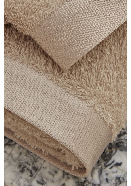 Yumuşak ve şık 2'li yüz havlu seti, bej renk, günlük kullanım için ideal fiyatları