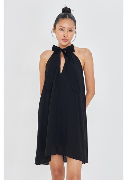 Önü Bağlamalı Sıfır Kol Elbise