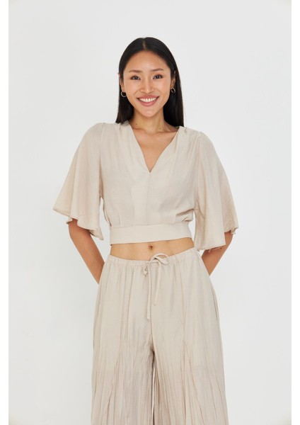 V Yaka Sırt Dekolteli Bluz