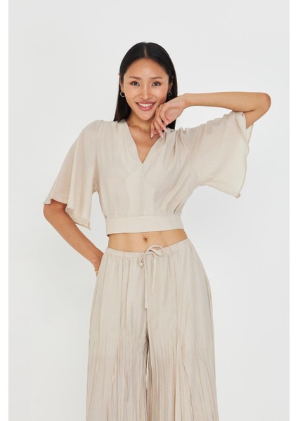 V Yaka Sırt Dekolteli Bluz fiyatları