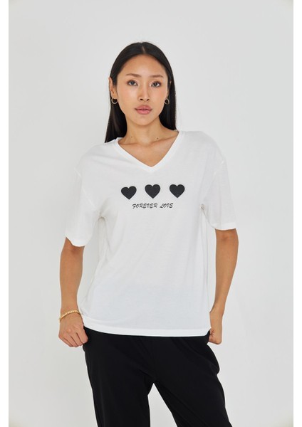 Forever Love Baskılı T-Shirt fırsatları