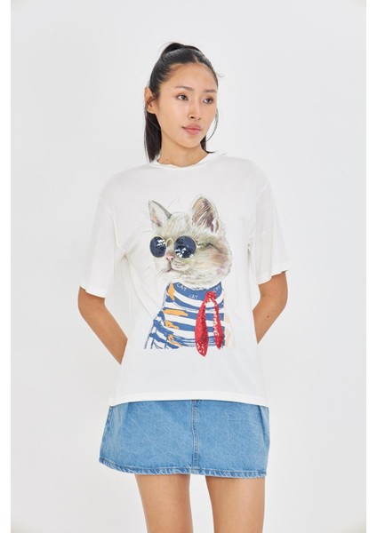 Pullu Gözlüklü Kedi Baskılı T-Shirt indirimleri