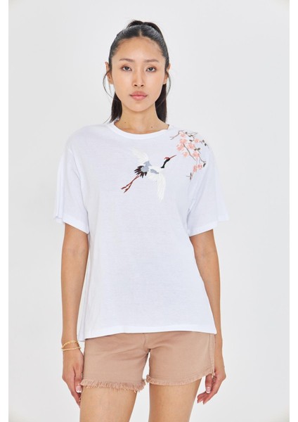 Kuş Nakışlı Süprem T-Shirt fiyatları