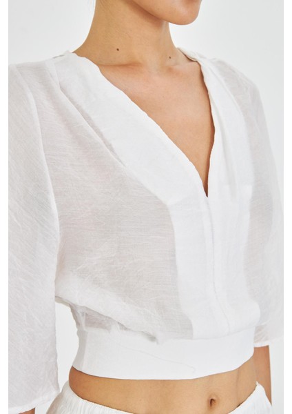 V Yaka Sırt Dekolteli Bluz fiyatları