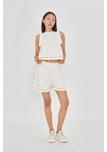 Şerit Detaylı Sıfır Kol Modal T-Shirt fırsatları