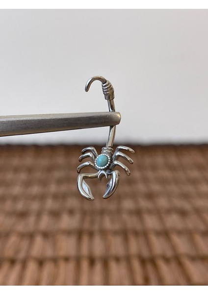 316 L Cerrahi Çelik Şık 10 mm Firuze Taşlı Akrep Model Göbek Piercingi