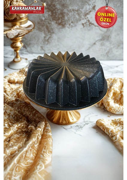 Siyah Döküm Kek ve Tart Kalıbı, dayanıklı ve şık mutfak gereci