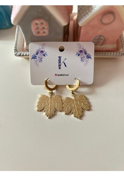 Gold Yaprak Figürlü, Halka Küpe – Kararmaz, Paslanmaz Çelik, Şık ve Doğal Tasarım fırsatları