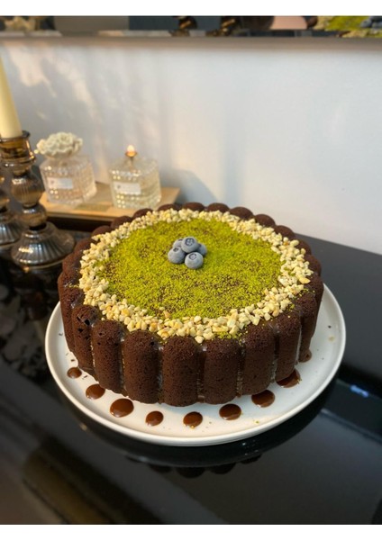 Siyah döküm kek ve tart kalıbı, dayanıklı ve şık pişirme aracı modelleri