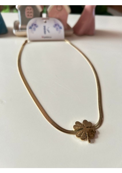 Gold Renk Italyan Zincirli Iç Içe Geçmiş Kelebek Figürlü Paslanmaz Çelik Kadın Kolye modelleri