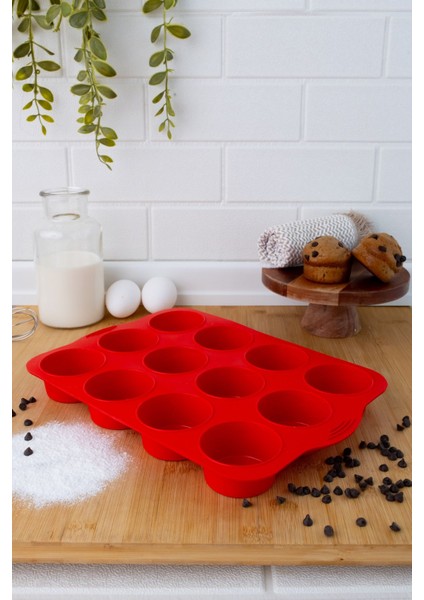 12'li kırmızı silikon muffin kalıbı, dayanıklı ve kullanışlı mutfak gereci