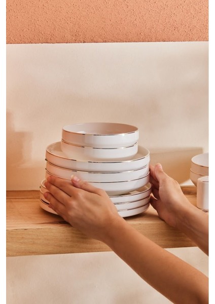 6 kişilik şık bone china yemek takımı, altın detaylar, 29 parça, modern tasarım